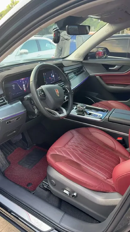 2023 HongQi HS5 2.0T 252HP L4 8AT,autocango,china used car exporter,china ev exporter,chinese used car exporter,chinese used ev exporter