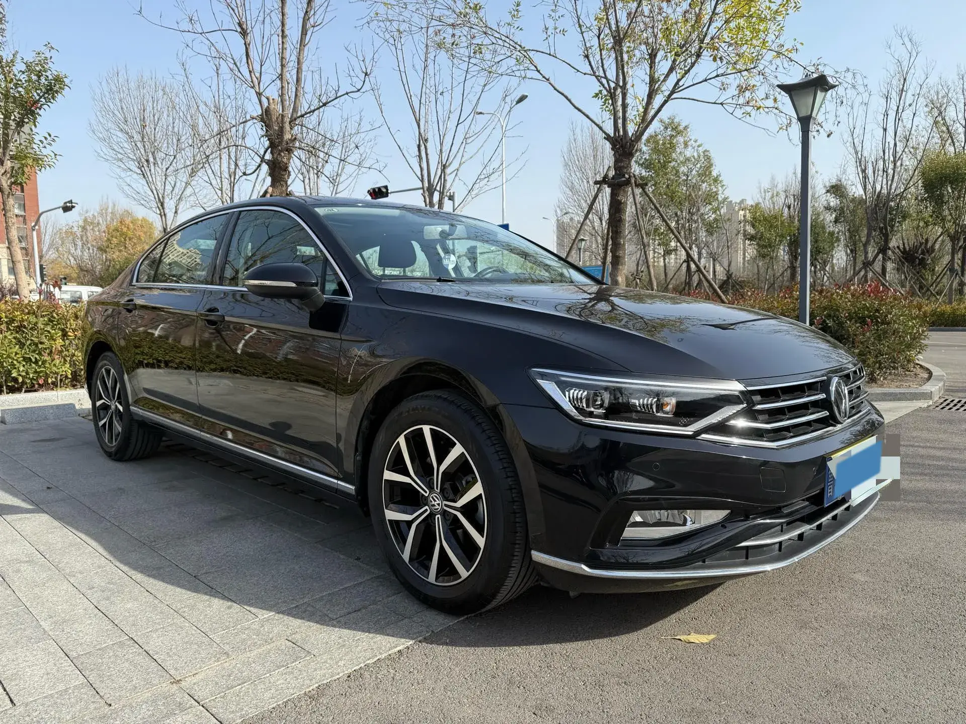 2020 VOLKSWAGEN MAGOTAN thumbnail 3