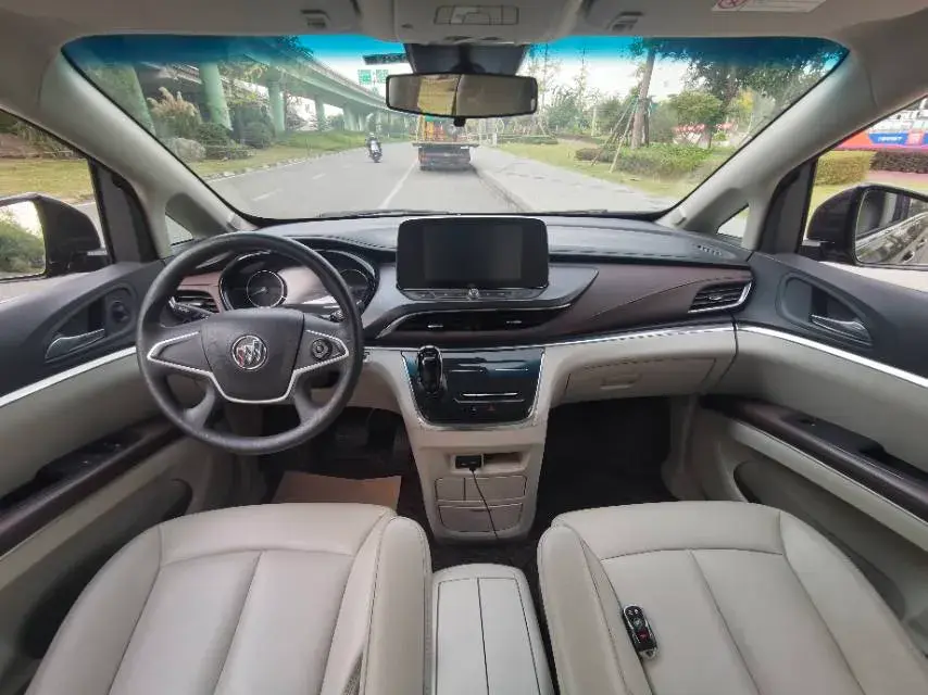 2022 BUICK GL8 thumbnail 4