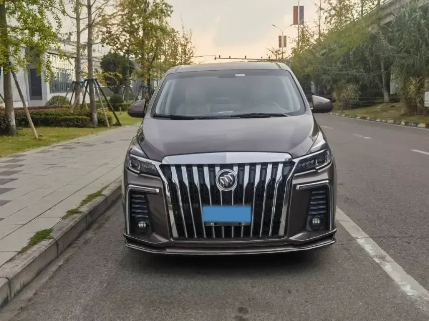 2022 BUICK GL8 thumbnail 2