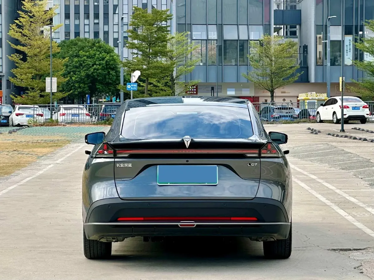 2026 Deepal L07 BEV,autocango,china used car exporter,china ev exporter,chinese used car exporter,chinese used ev exporter