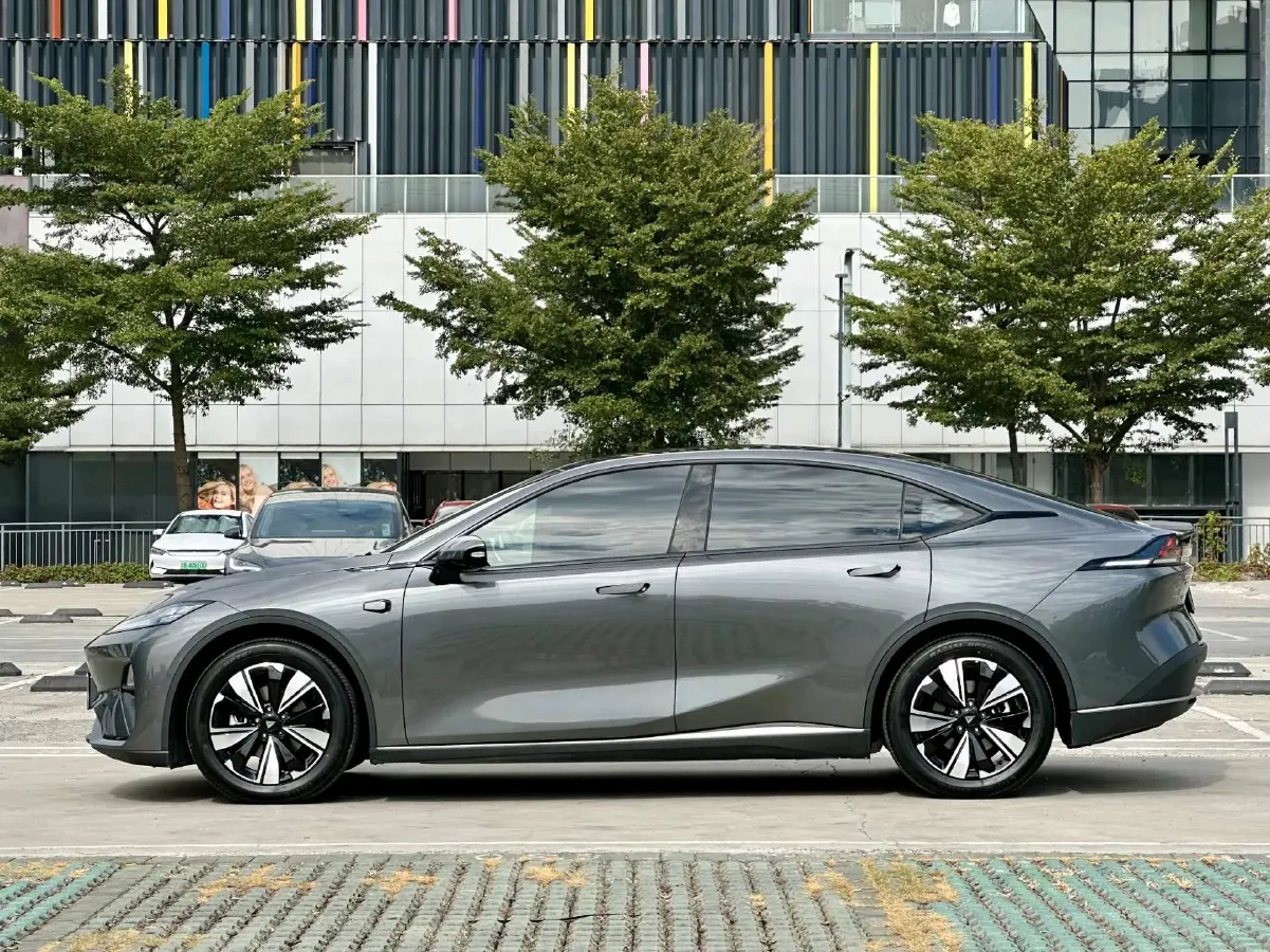 2026 Deepal L07 BEV,autocango,china used car exporter,china ev exporter,chinese used car exporter,chinese used ev exporter