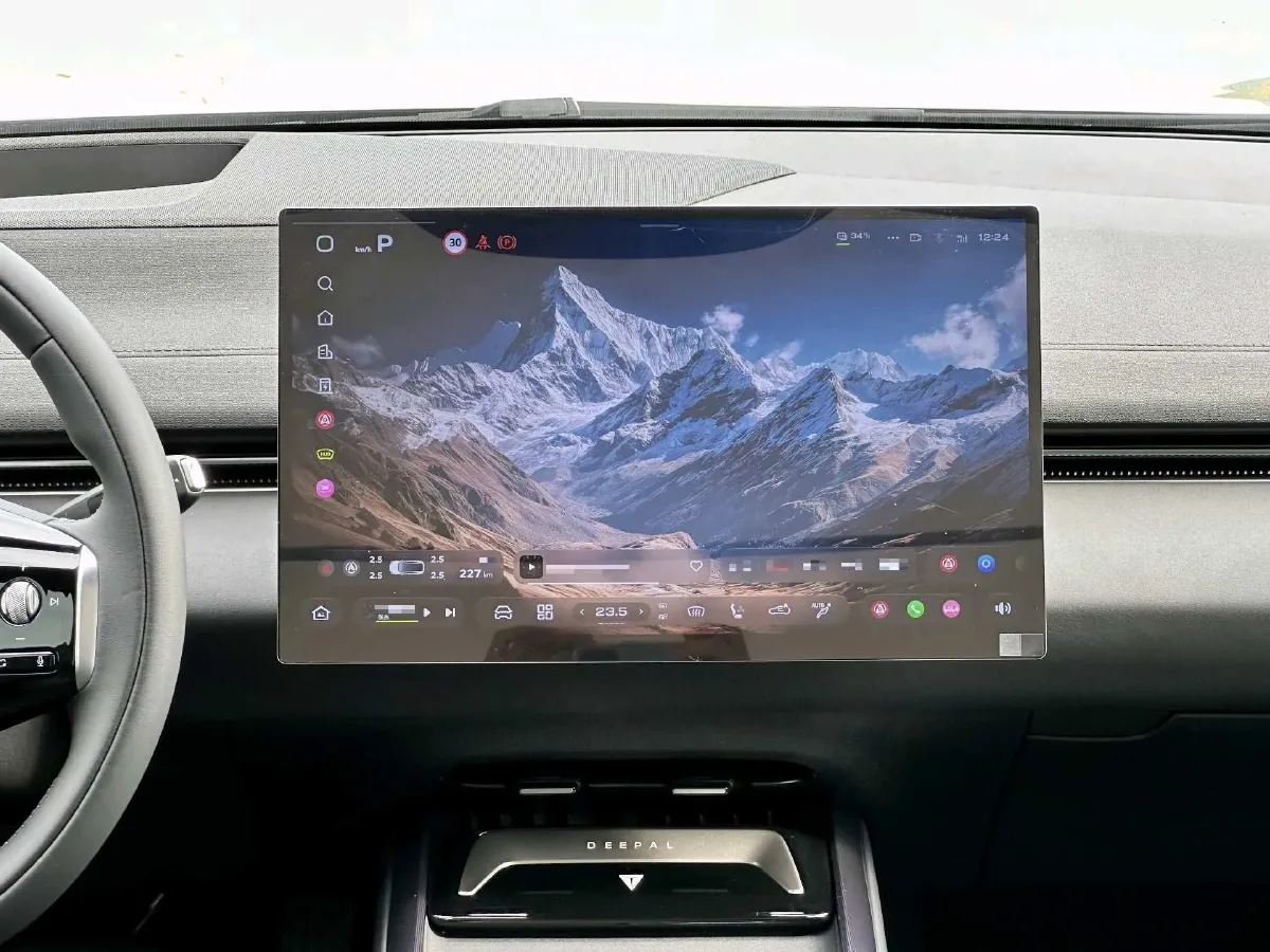 2026 Deepal L07 BEV,autocango,china used car exporter,china ev exporter,chinese used car exporter,chinese used ev exporter