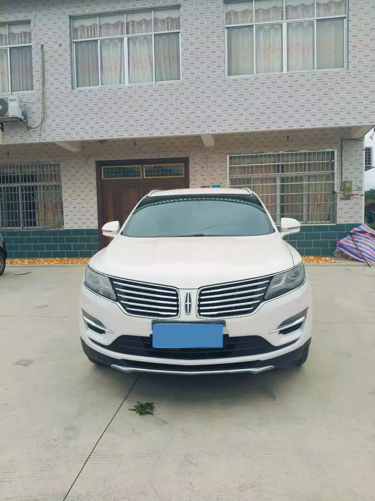 2018 LINCOLN MKC thumbnail 2