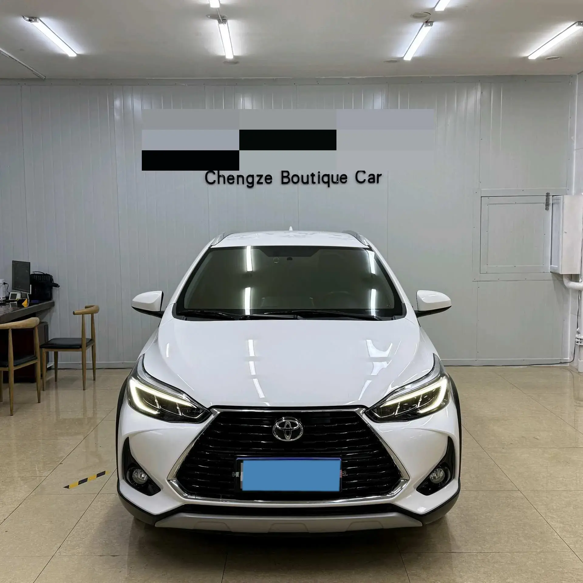 2022 TOYOTA YARIS thumbnail 2