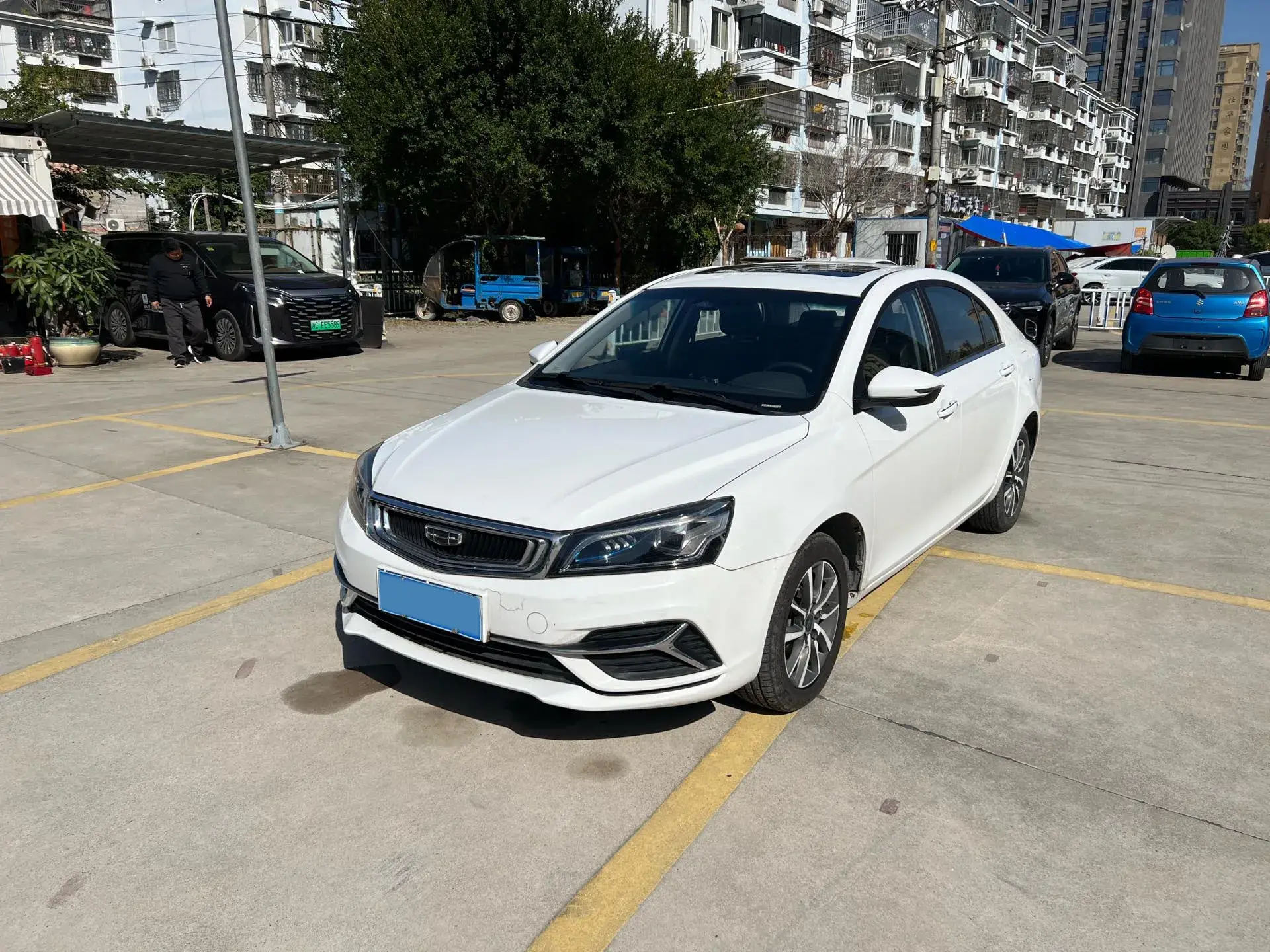 2019 GEELY EMGRAND view 1