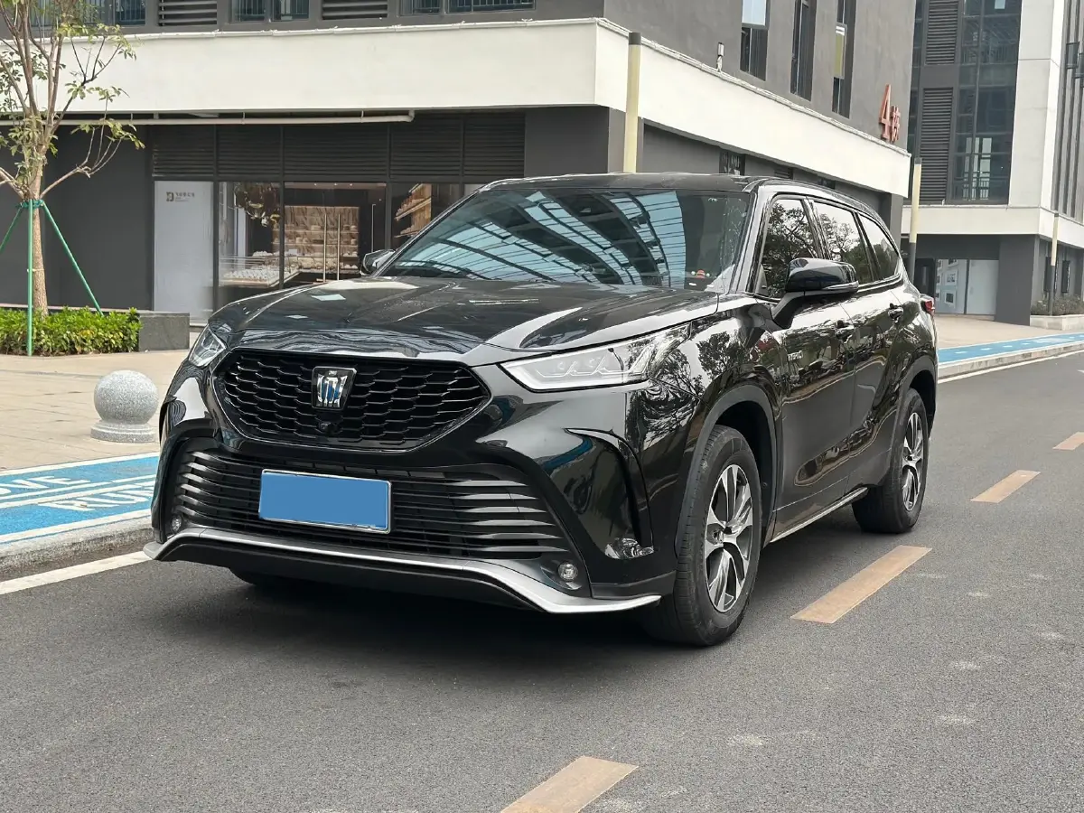 2022 Toyota Crown Kluger 2.5L 192HP L4 E-CVT Hybrid