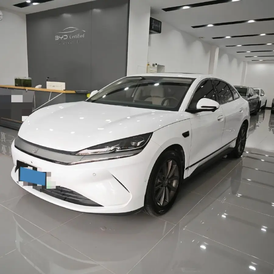 2025 BYD QinL BEV