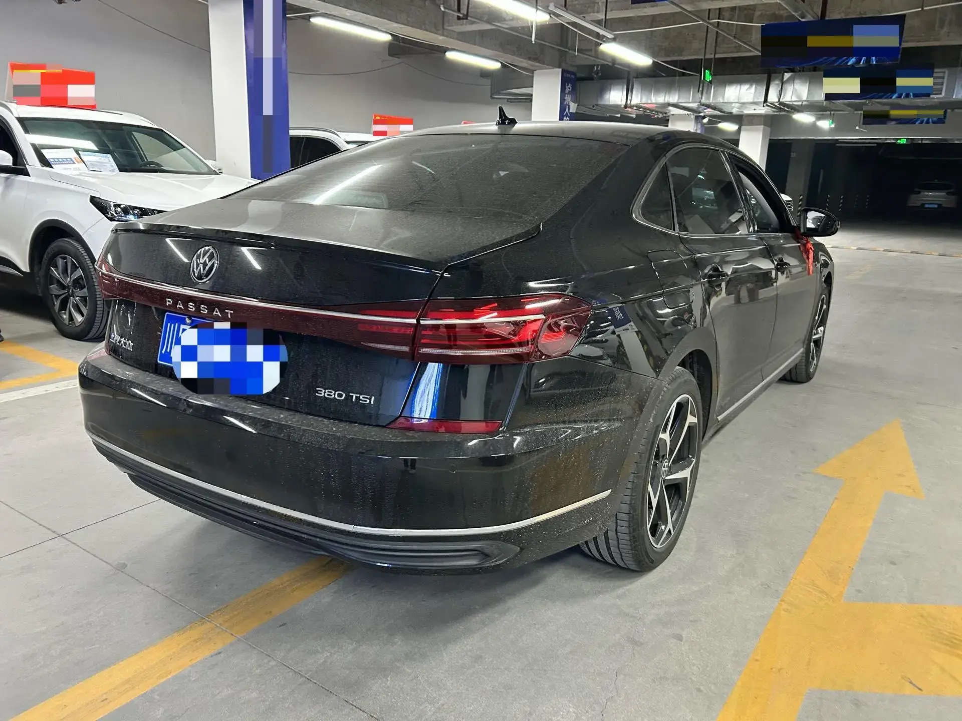 2024 VOLKSWAGEN PASSAT thumbnail 4