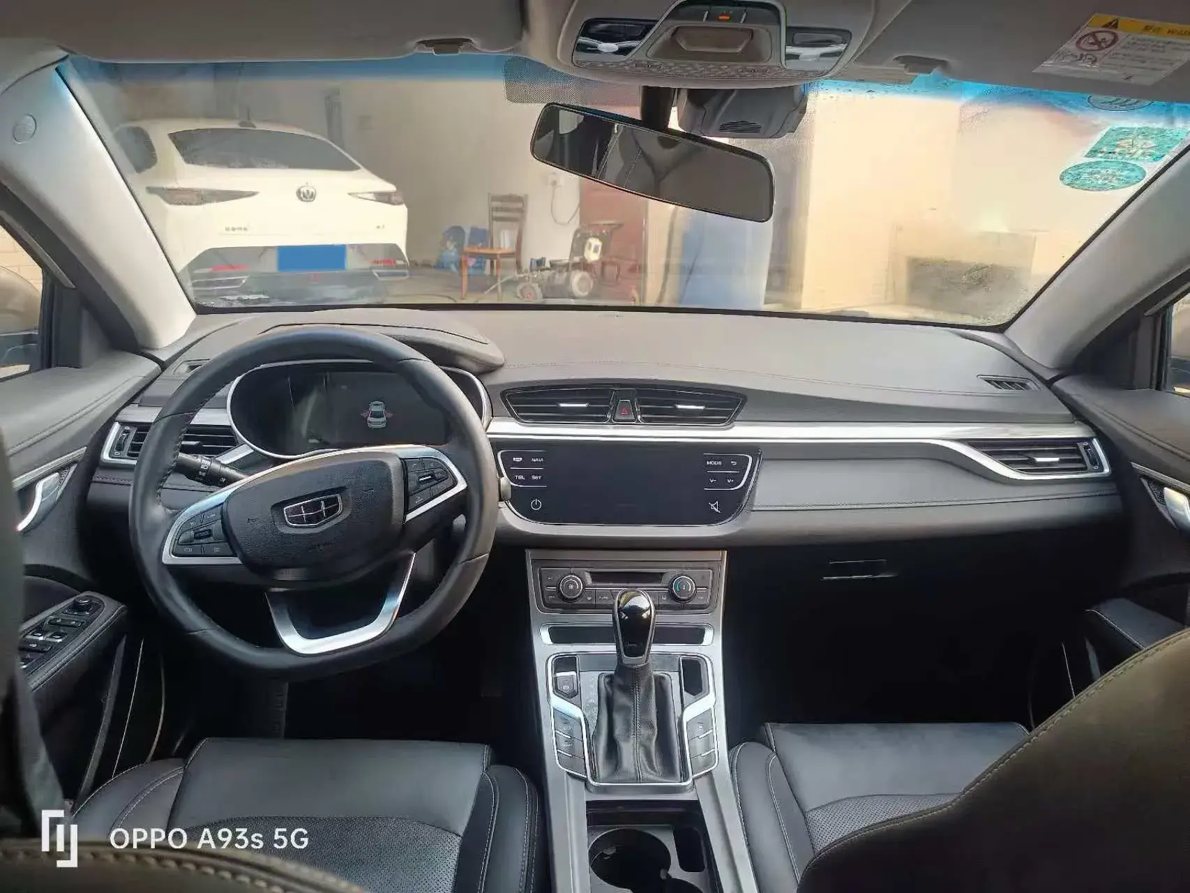 2019 GEELY EMGRAND thumbnail 4
