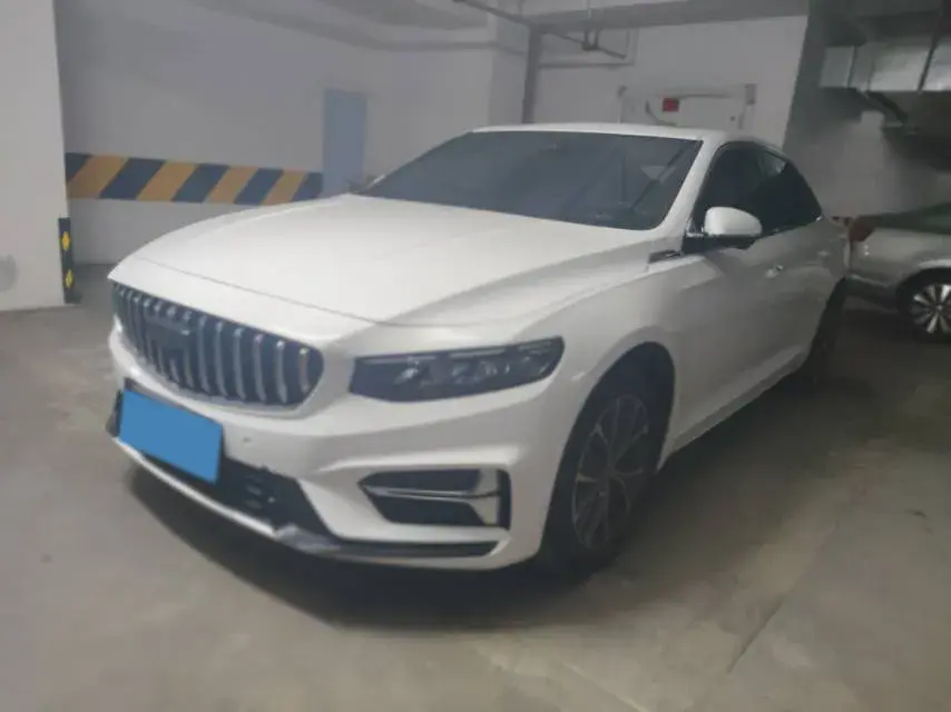2025 GEELY PREFACE view 1
