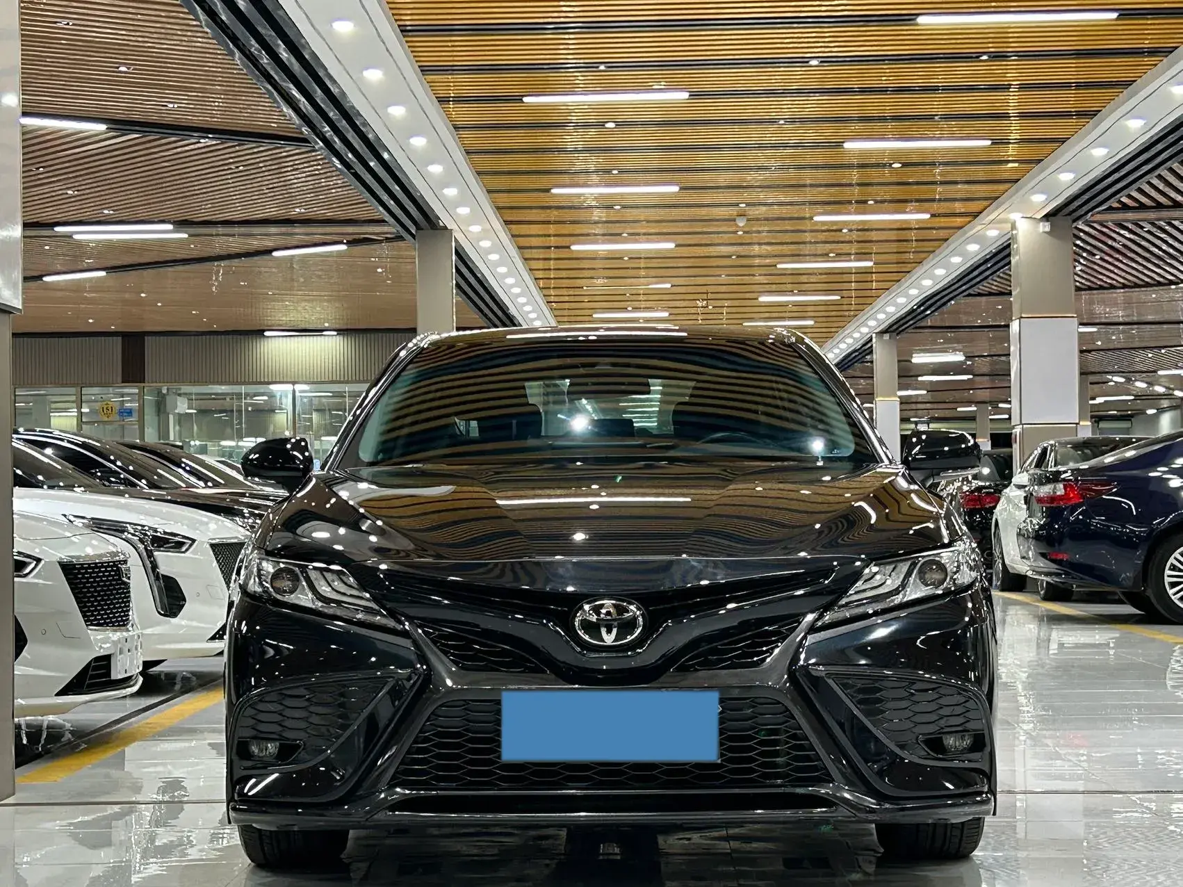 2022 TOYOTA CAMRY thumbnail 2