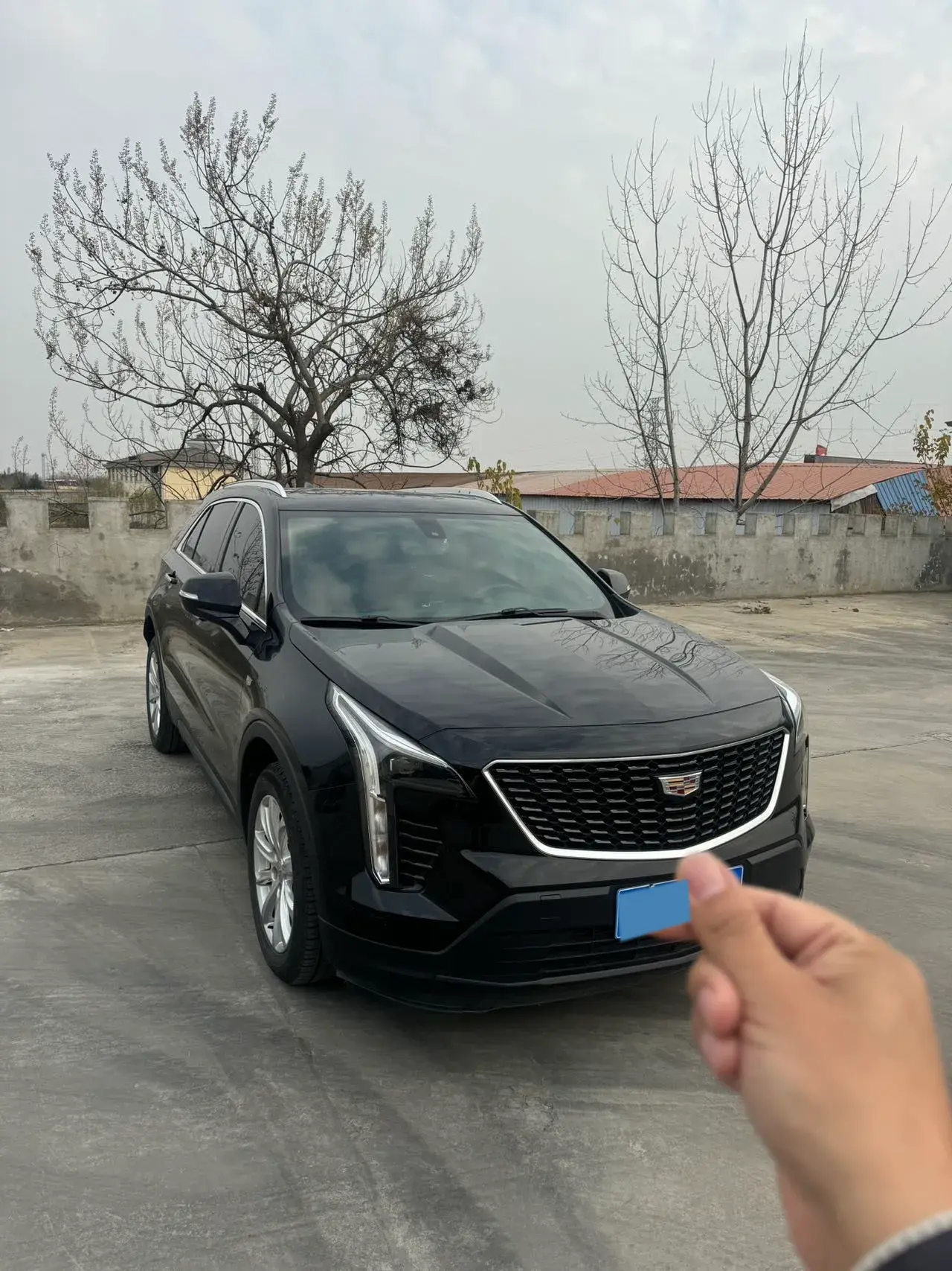 2022 CADILLAC XT4 thumbnail 2