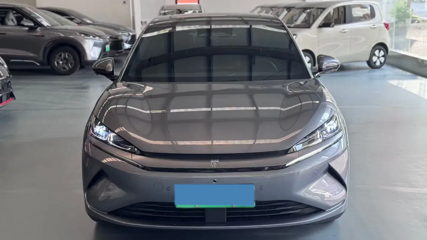 2025 BYD QINL thumbnail 2