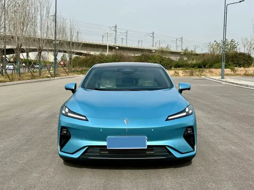 2024 DEEPAL L07 thumbnail 2