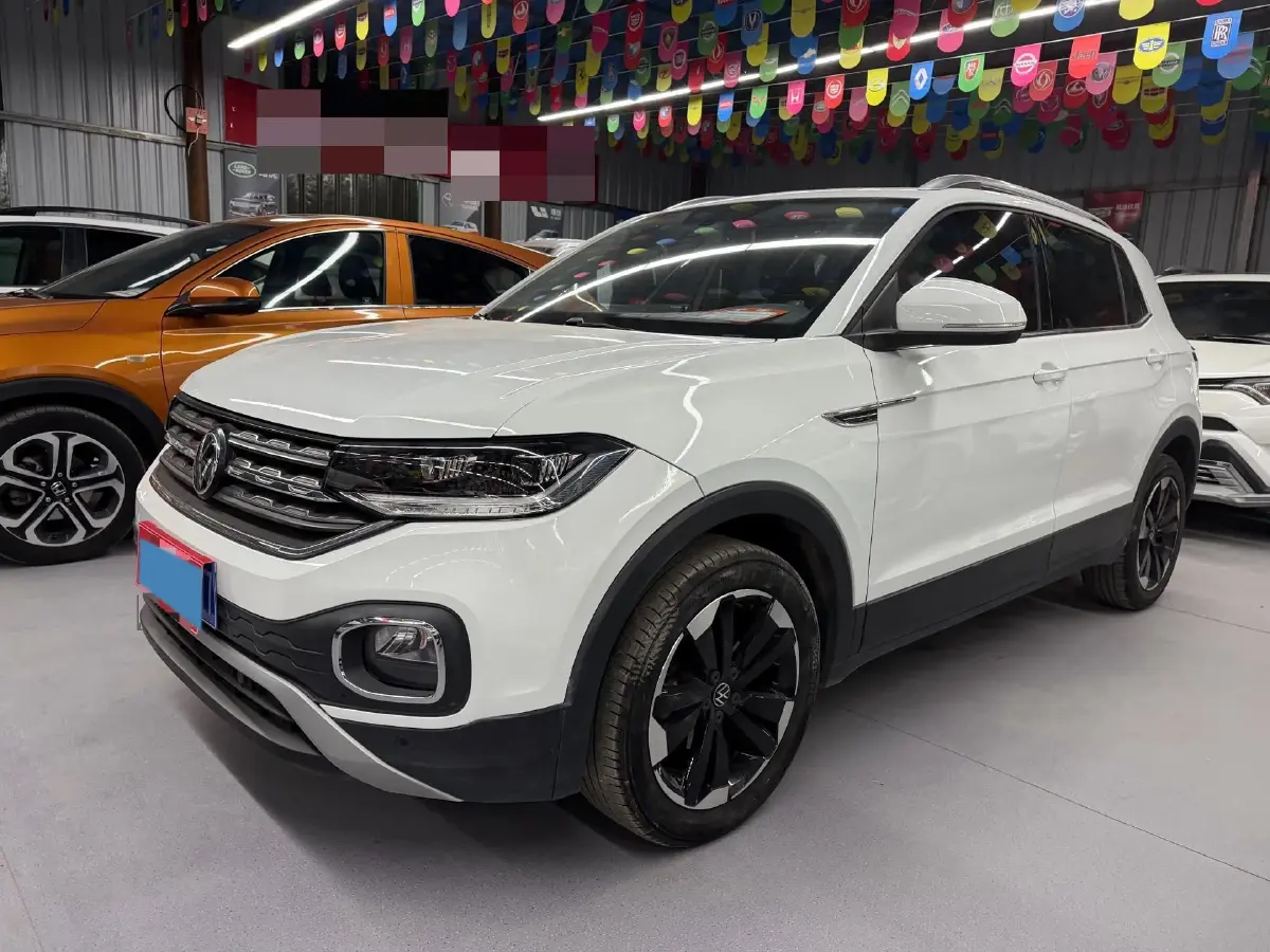 2023 Volkswagen Tacqua 1.2T 116HP L4 7DCT