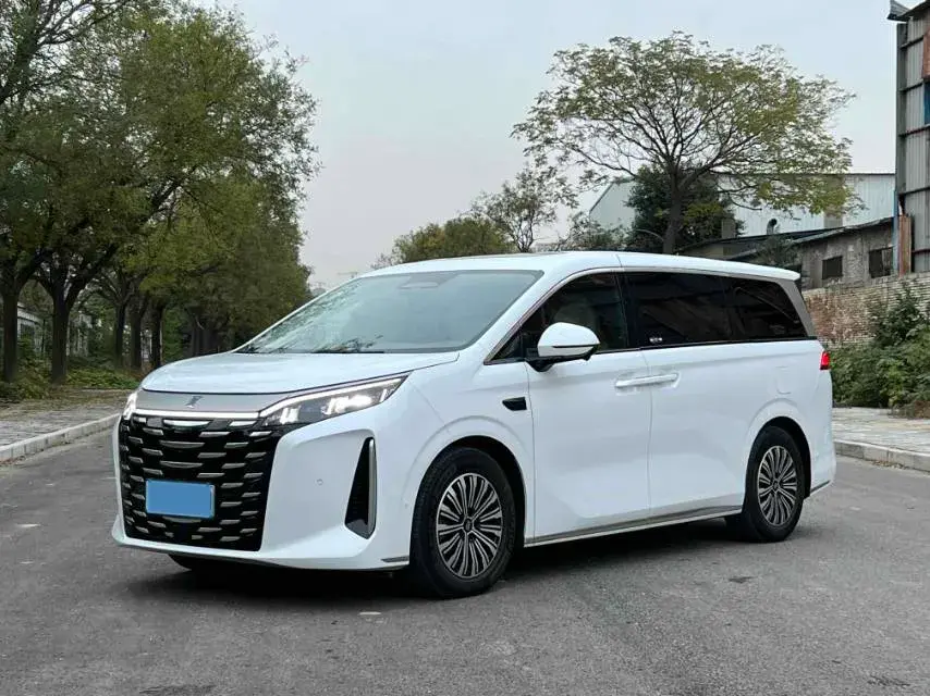 2025 BYD Xia 1.5T 156HP L4 E-CVT PHEV 36.6KWH