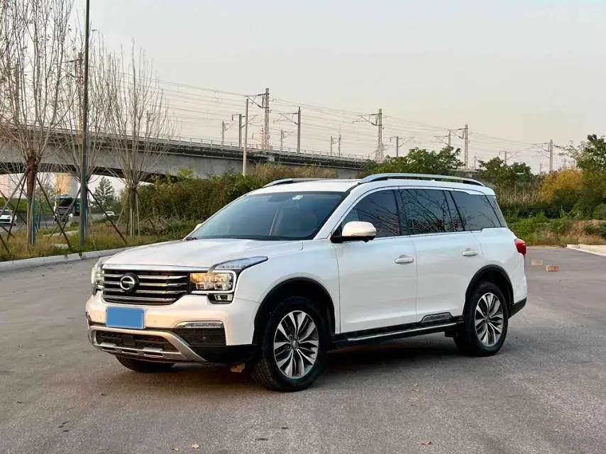 2017 GAC Trumpchi GS8 2.0T 201HP L4 6AT