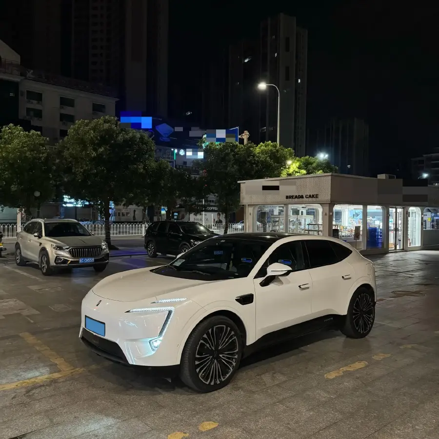 2023 Avatr 11 BEV 90KWH