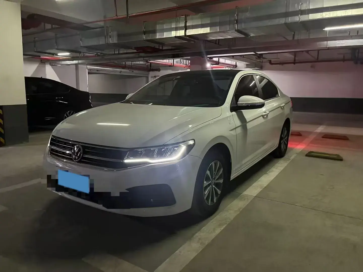 2023 VOLKSWAGEN BORA view 1