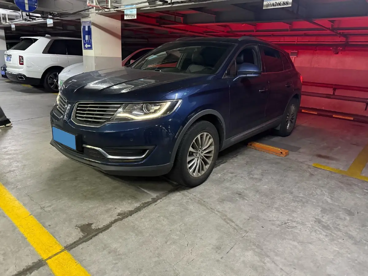 2017 Lincoln MKX 2.0T 253HP L4 6AT