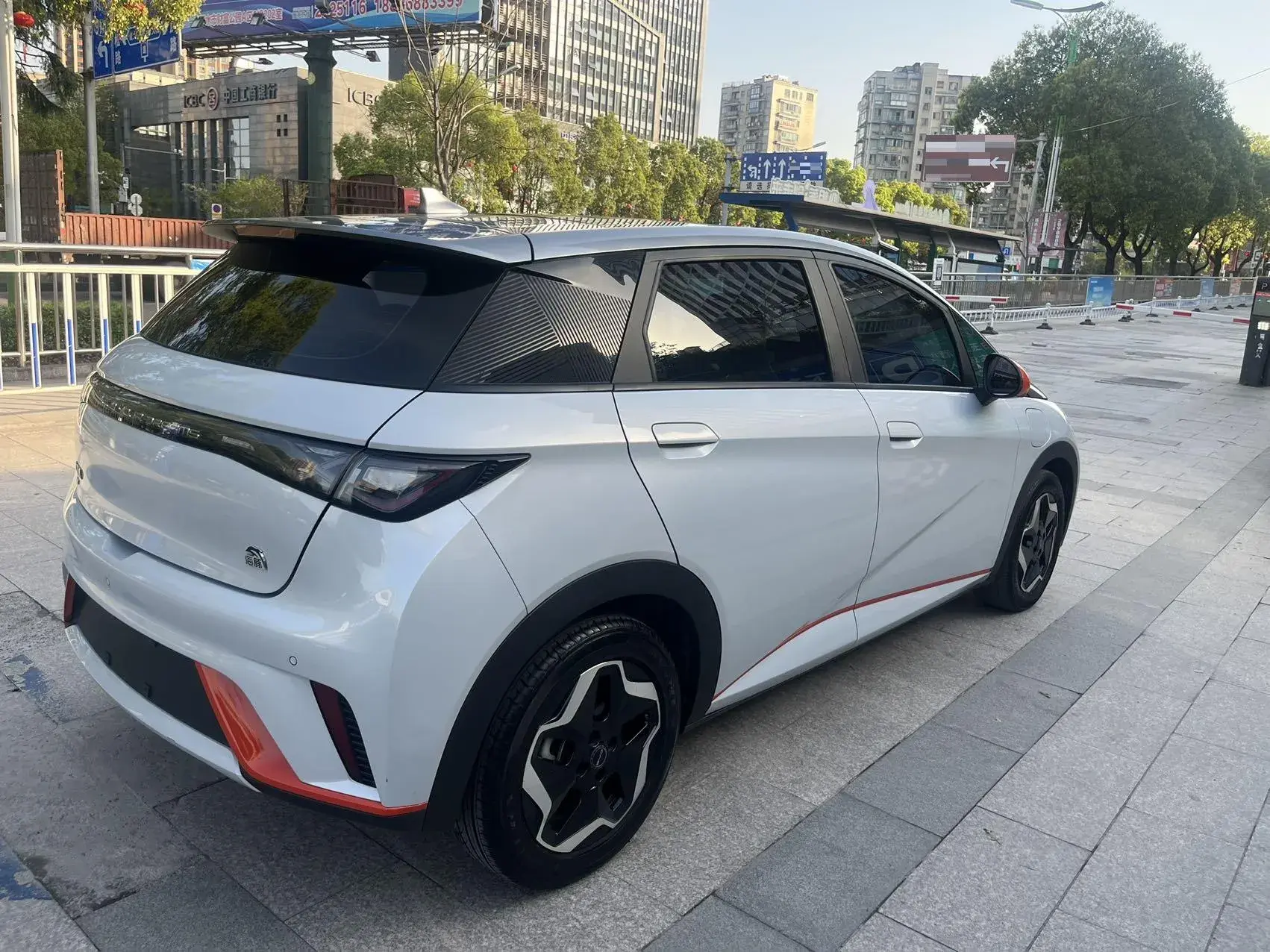 2021 BYD YUAN thumbnail 4