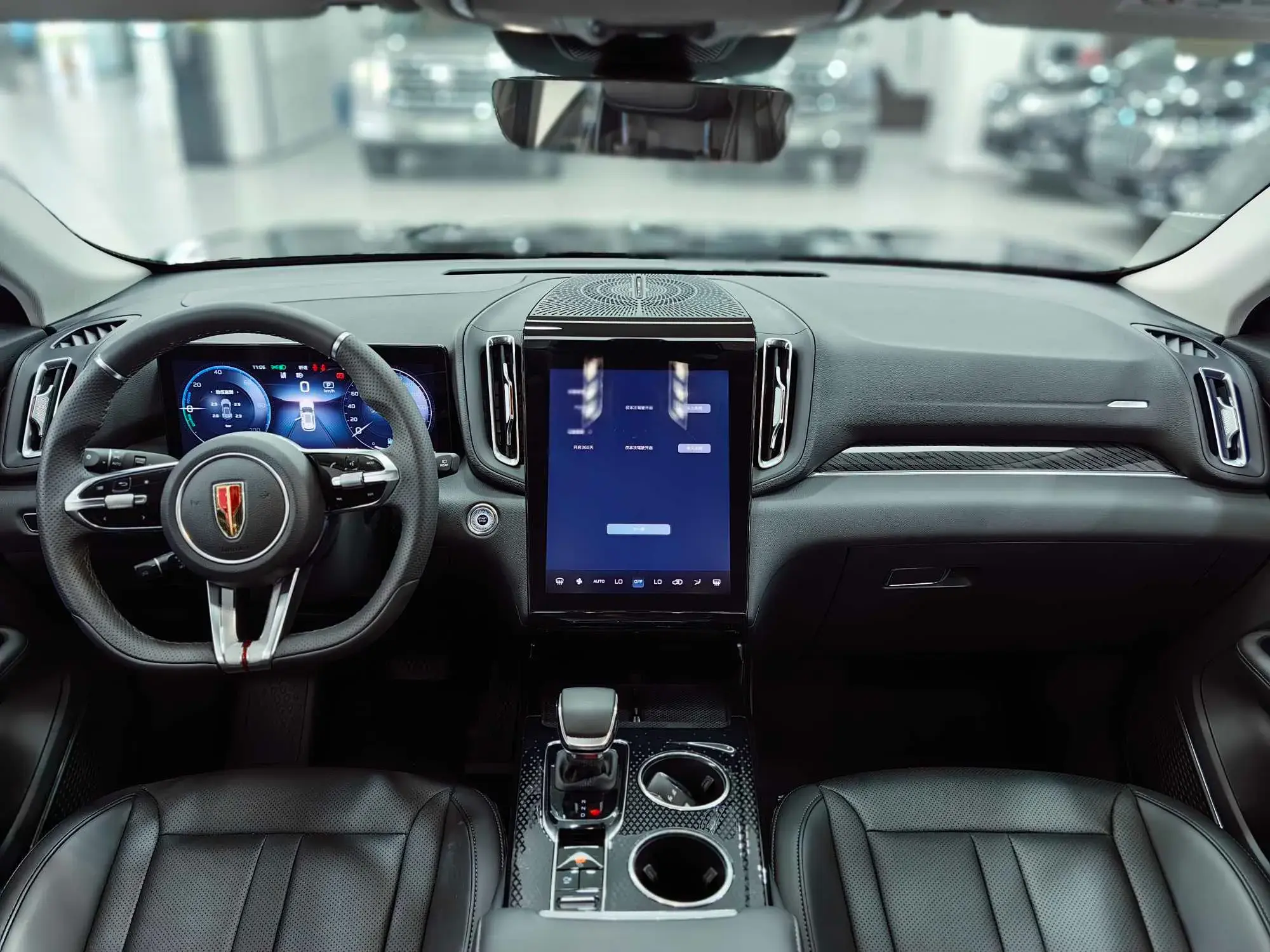 2024 HONGQI HS3 thumbnail 3