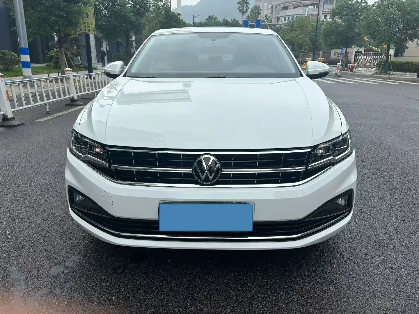 2021 VOLKSWAGEN BORA thumbnail 2