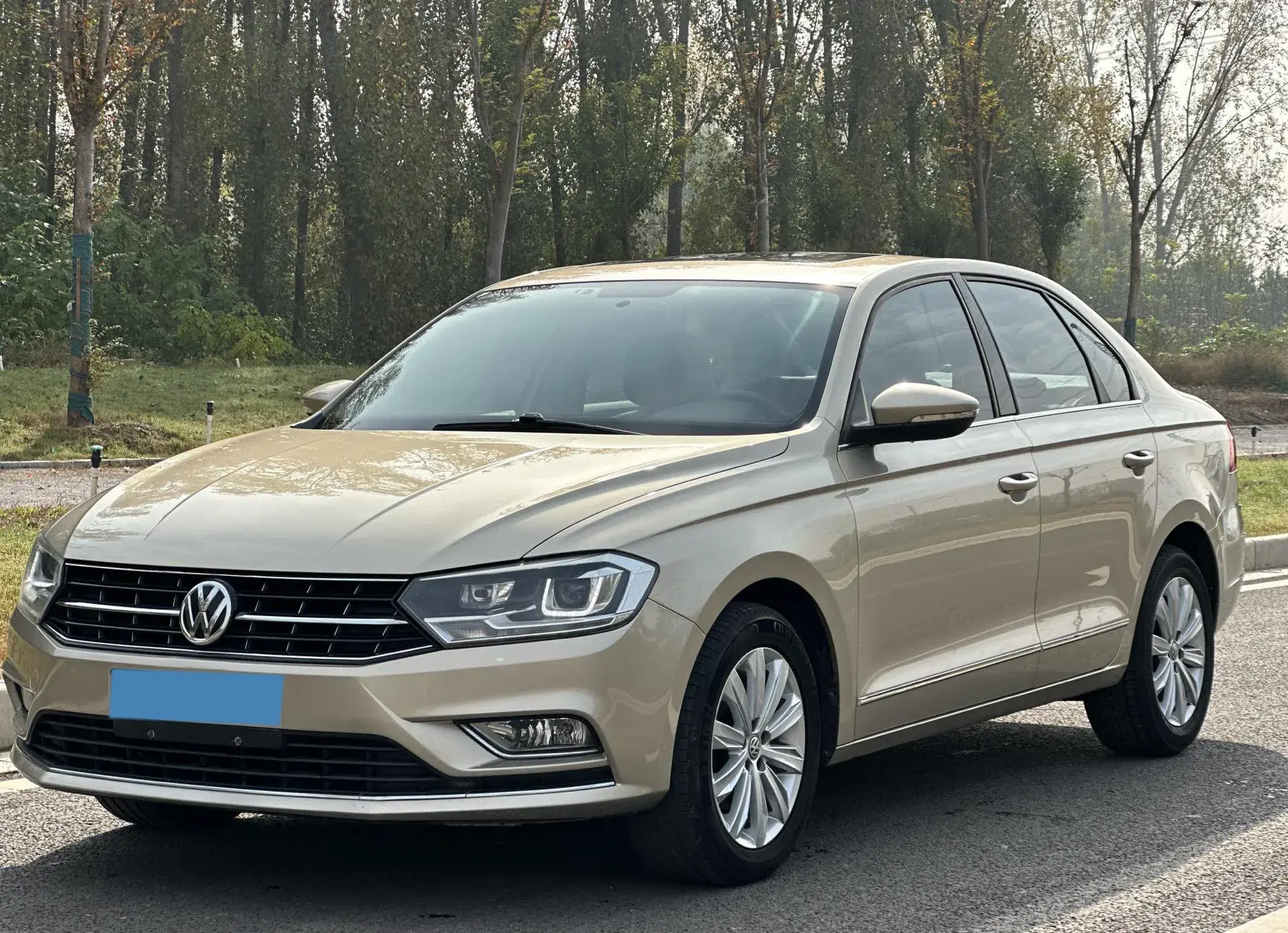 2018 VOLKSWAGEN BORA view 1