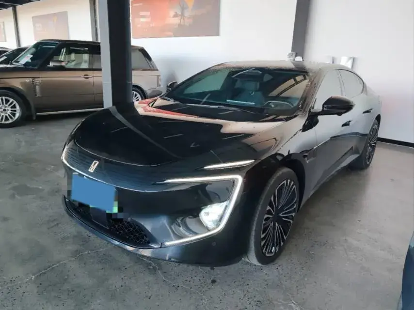 2025 Avatr 12 1.5T 156HP L4 REEV 39.05KWH