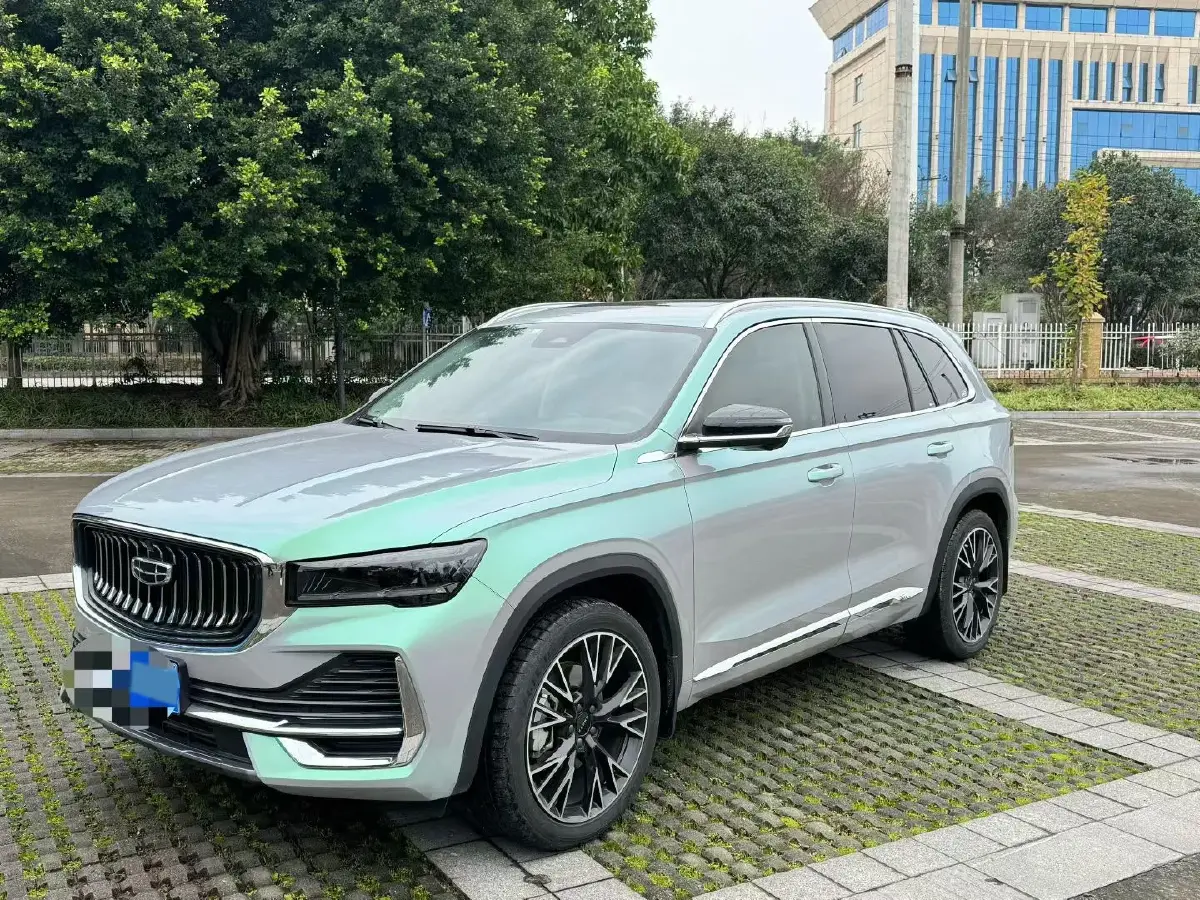 2023 Geely Monjaro 2.0T 238HP L4 8AT