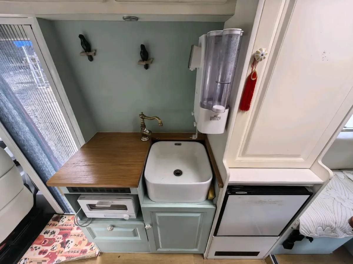 2021 MAXUS V90 RV 2.0T 148HP L4 6AT,autocango,china used car exporter,china ev exporter,chinese used car exporter,chinese used ev exporter