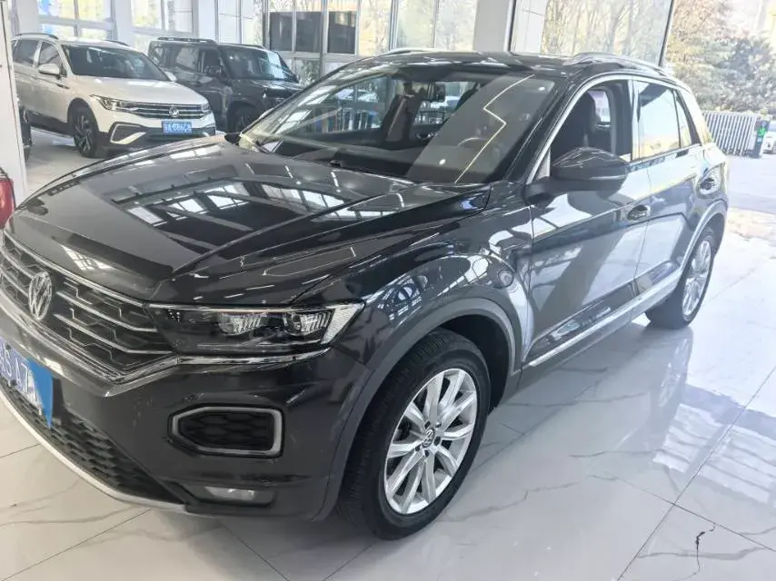 2020 Volkswagen T-Roc 1.4T 150HP L4 7DCT