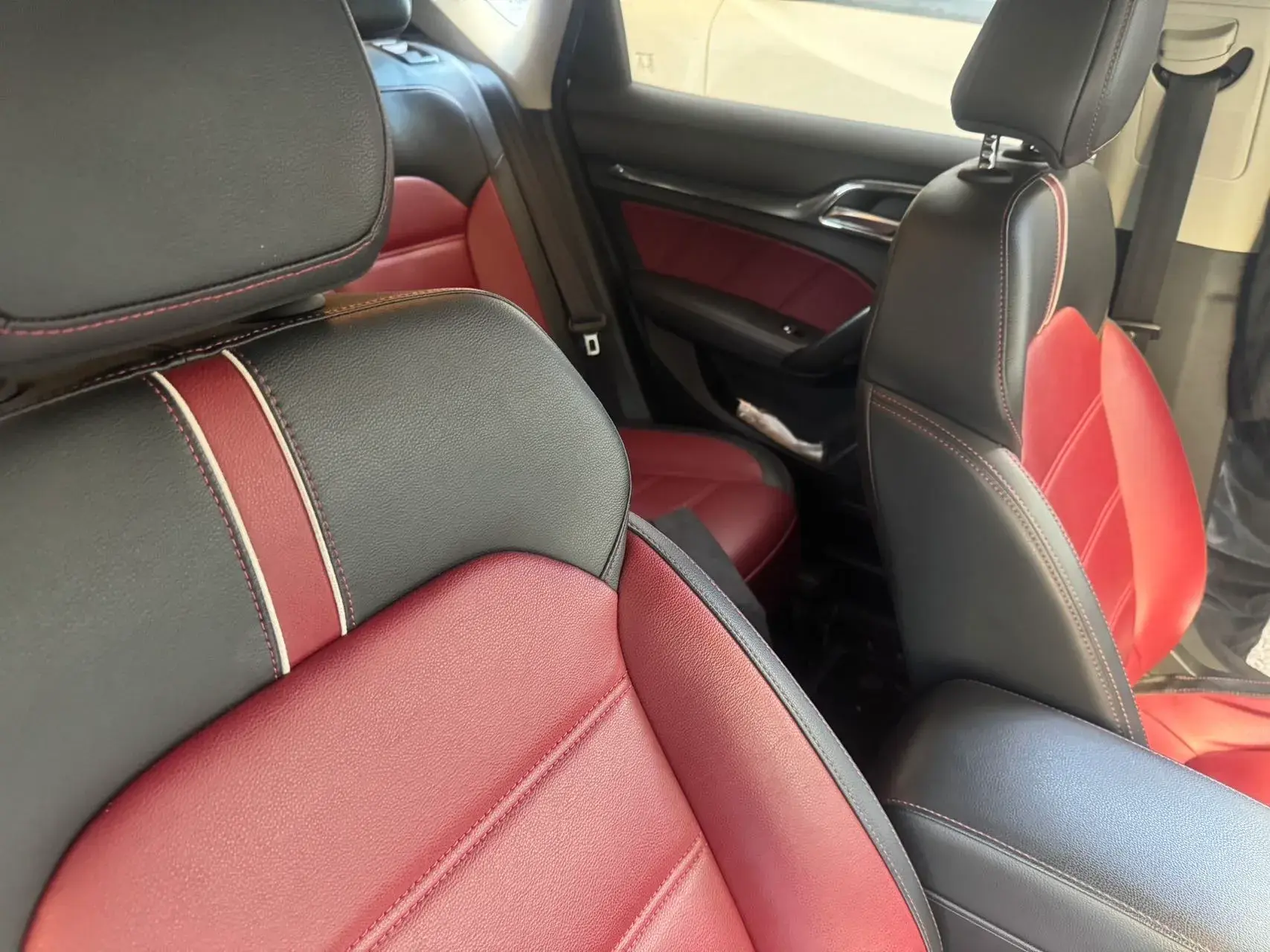 2017 MG MG6 thumbnail 4