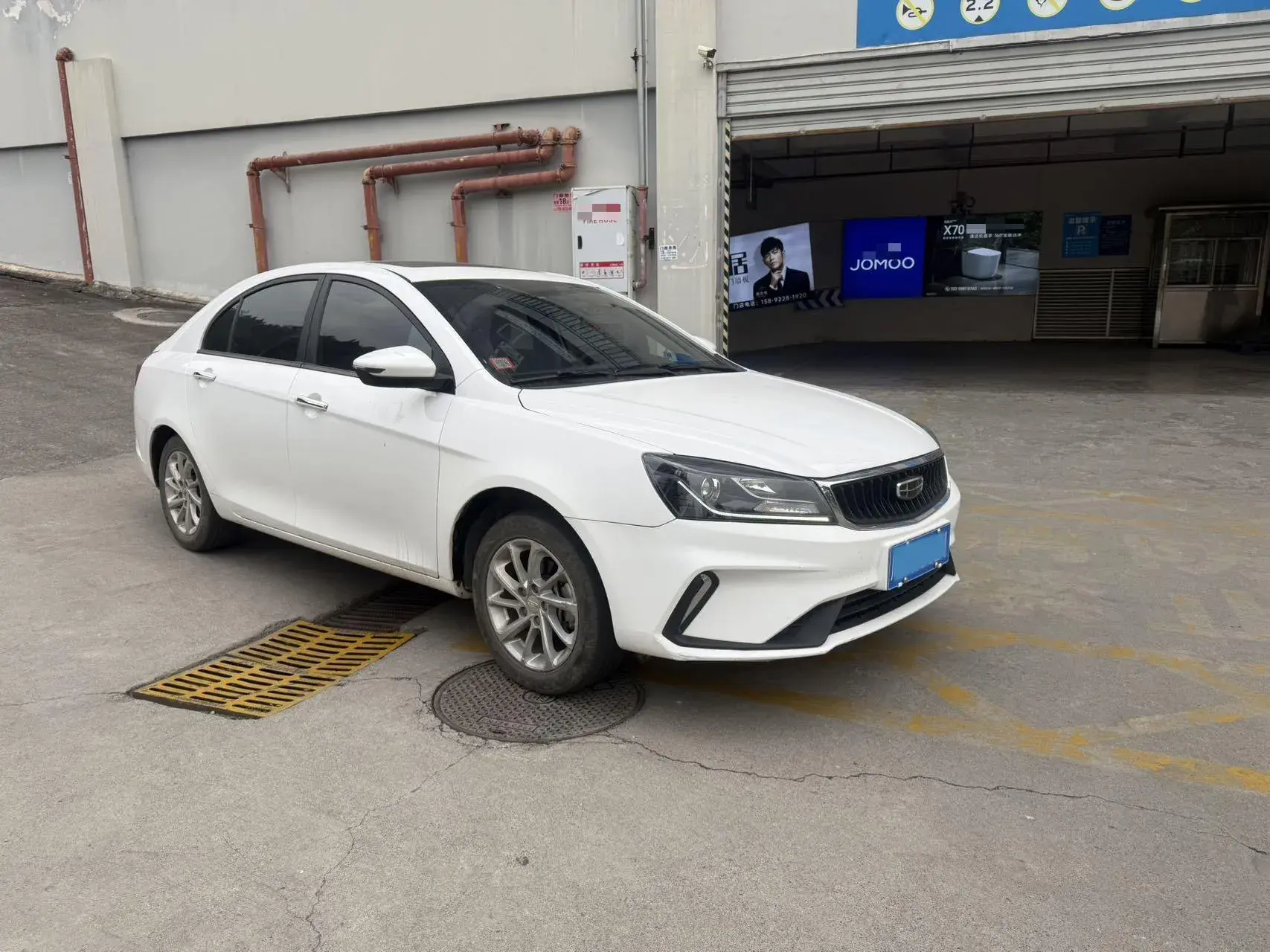 2021 GEELY COOLRAY thumbnail 3