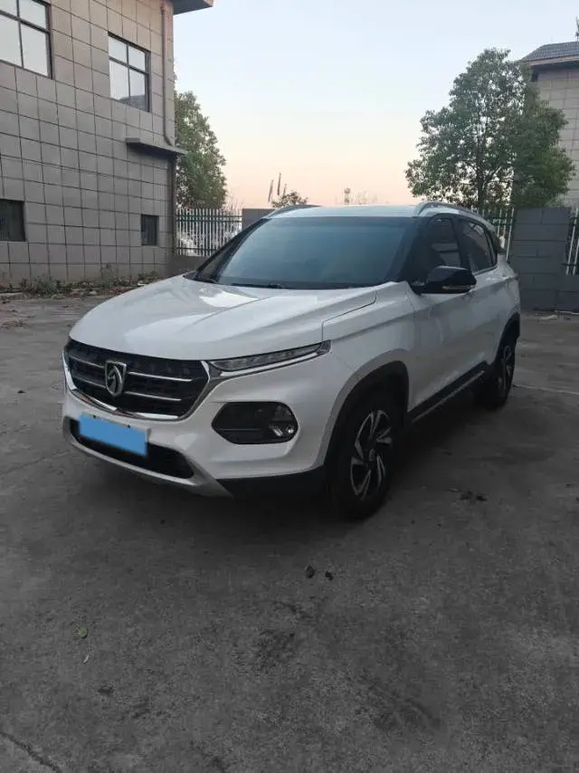 2017 BaoJun 310W 1.5L 105HP L4 6MT