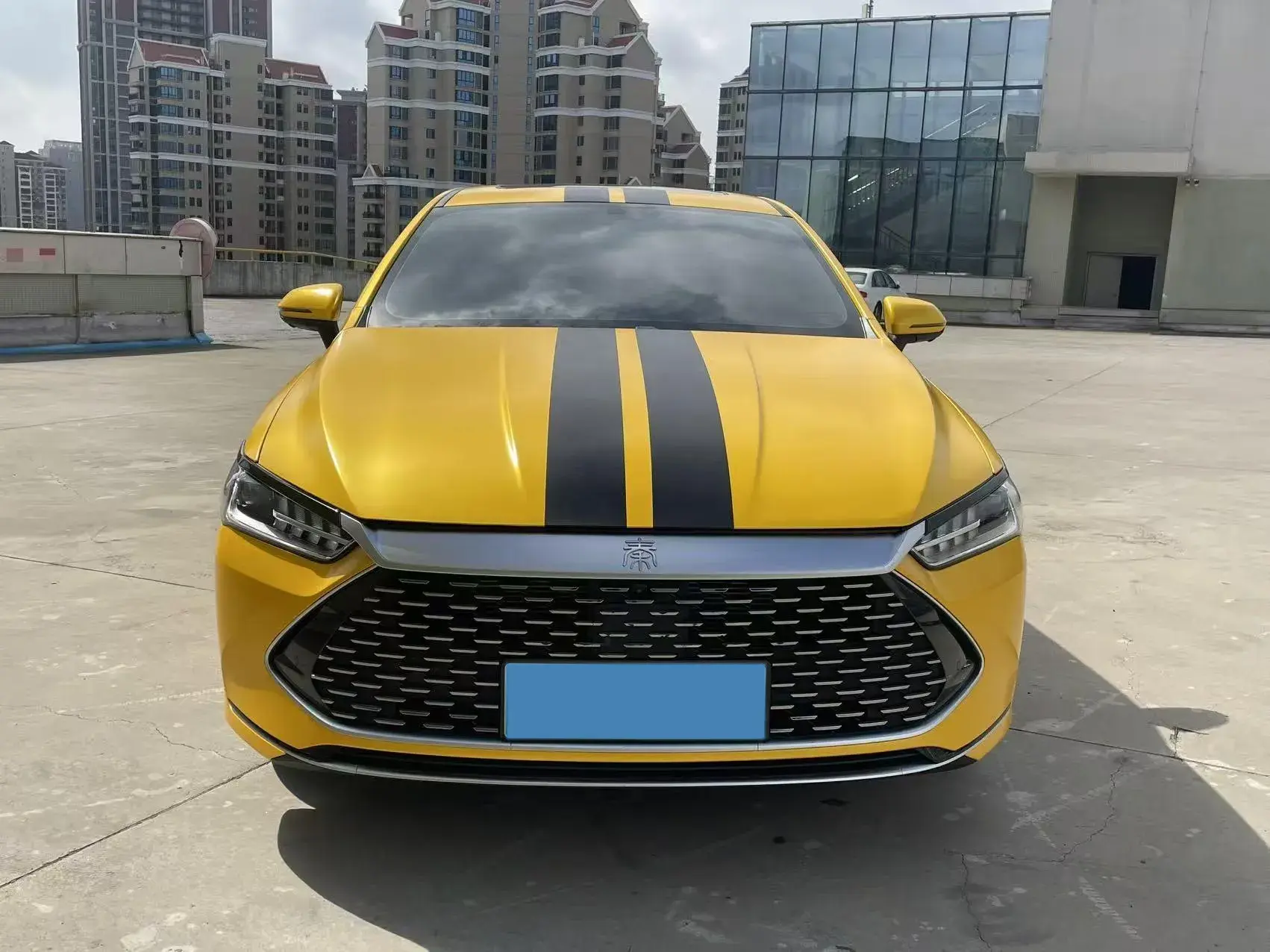 2024 BYD QINL thumbnail 3