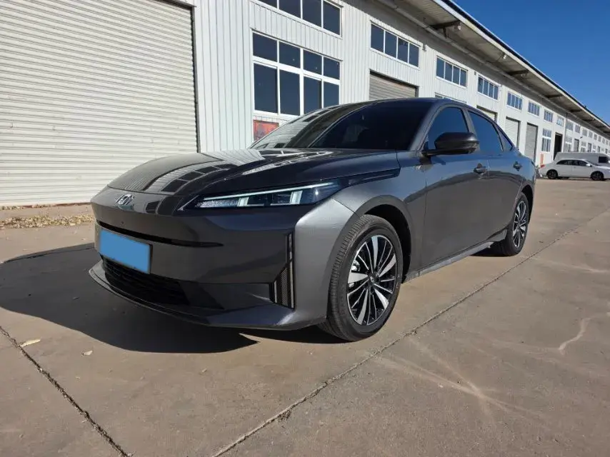 2025 CHANGAN QIYUAN view 1