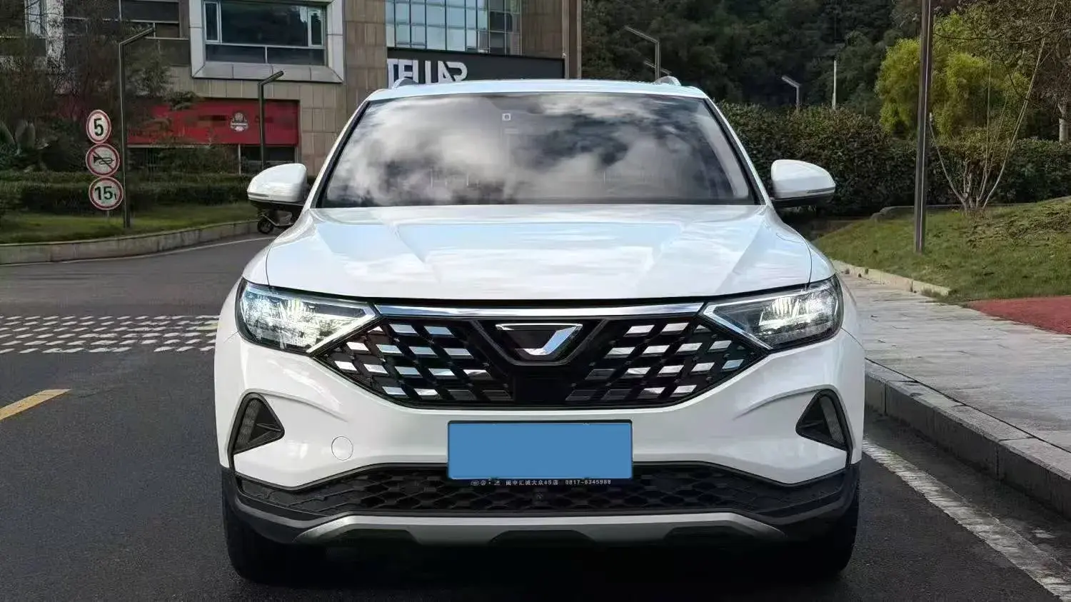 2022 JETTA VS5 thumbnail 2