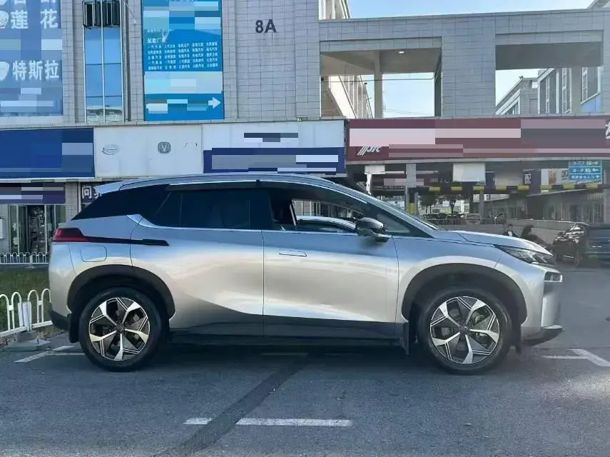 2020 AION V thumbnail 3