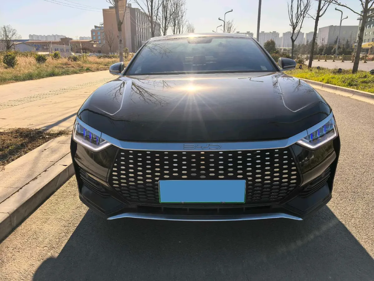 2022 BYD e9 BEV 63.36KWH,autocango,china used car exporter,china ev exporter,chinese used car exporter,chinese used ev exporter
