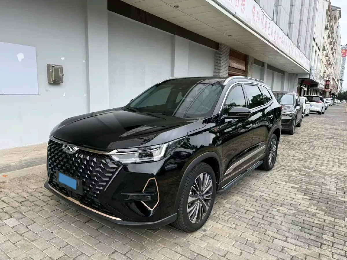 2022 Chery Tiggo 8 PRO 2.0T 254HP L4 7DCT