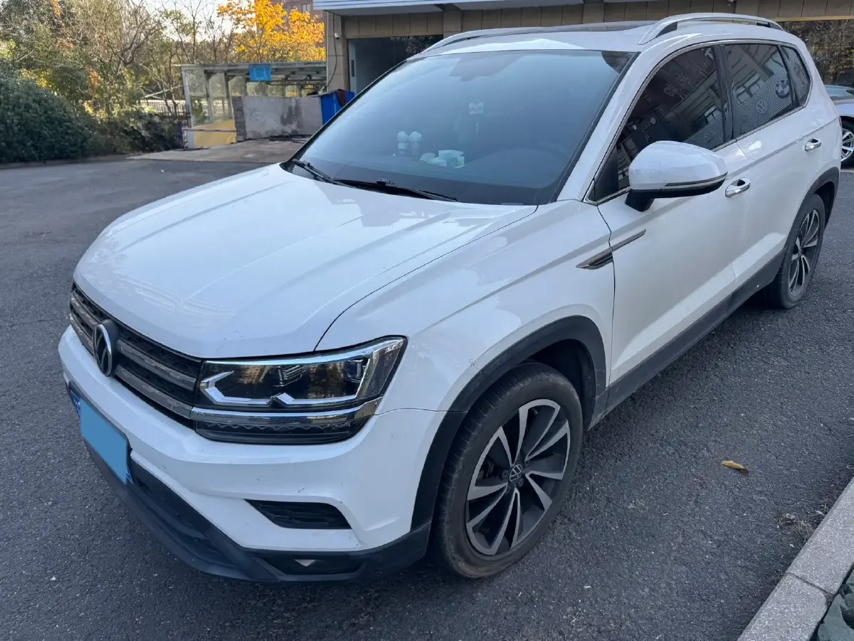 2021 Volkswagen Tharu 1.4T 150HP L4 7DCT