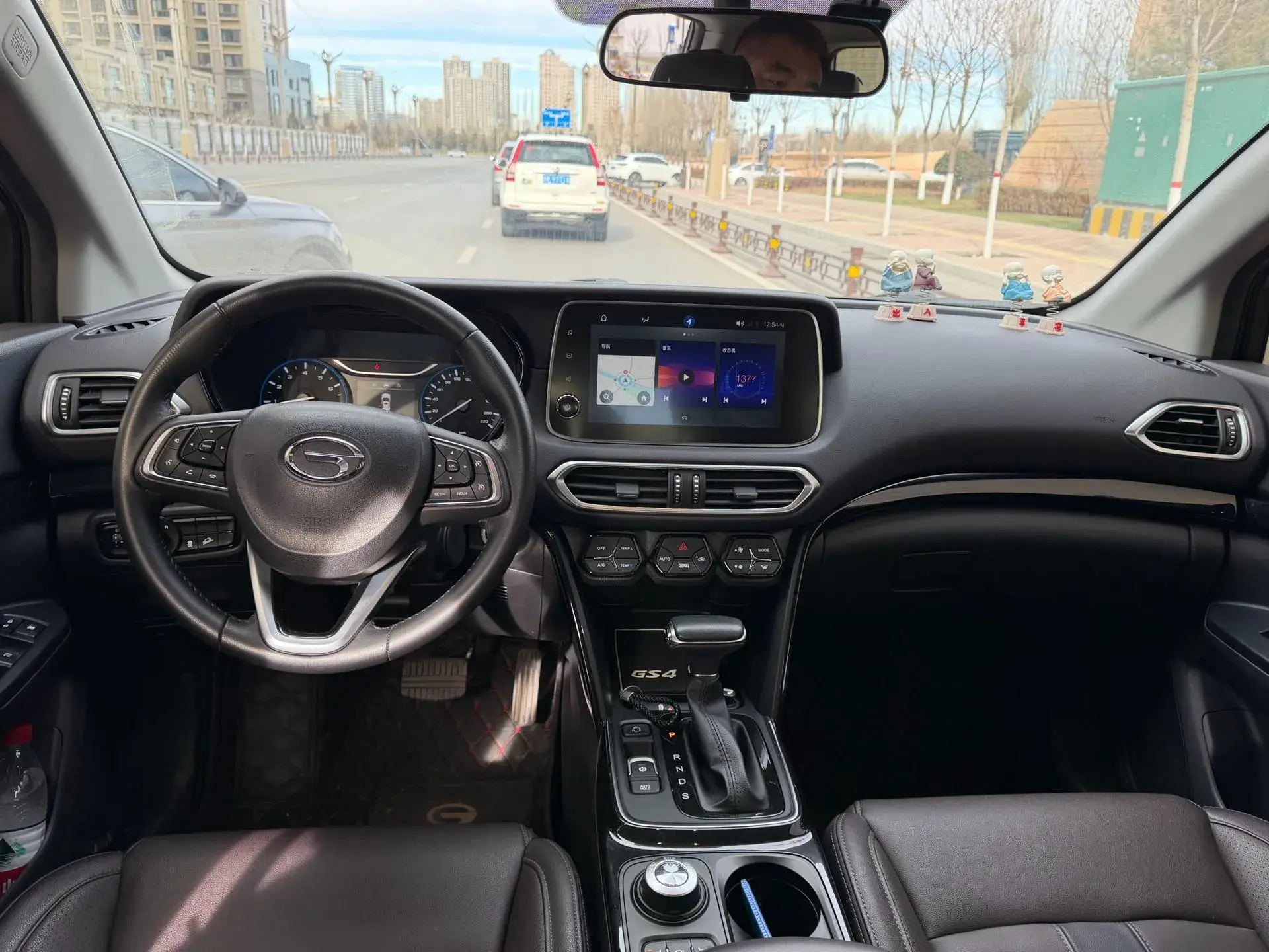 2018 GAC TRUMPCHI thumbnail 3