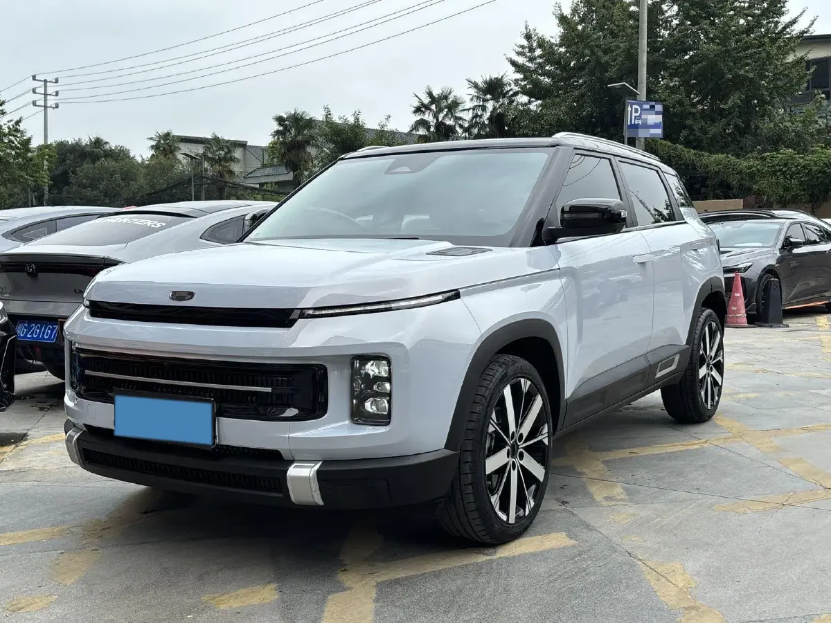 2023 Geely ICON 1.5T 181HP L4 7DCT