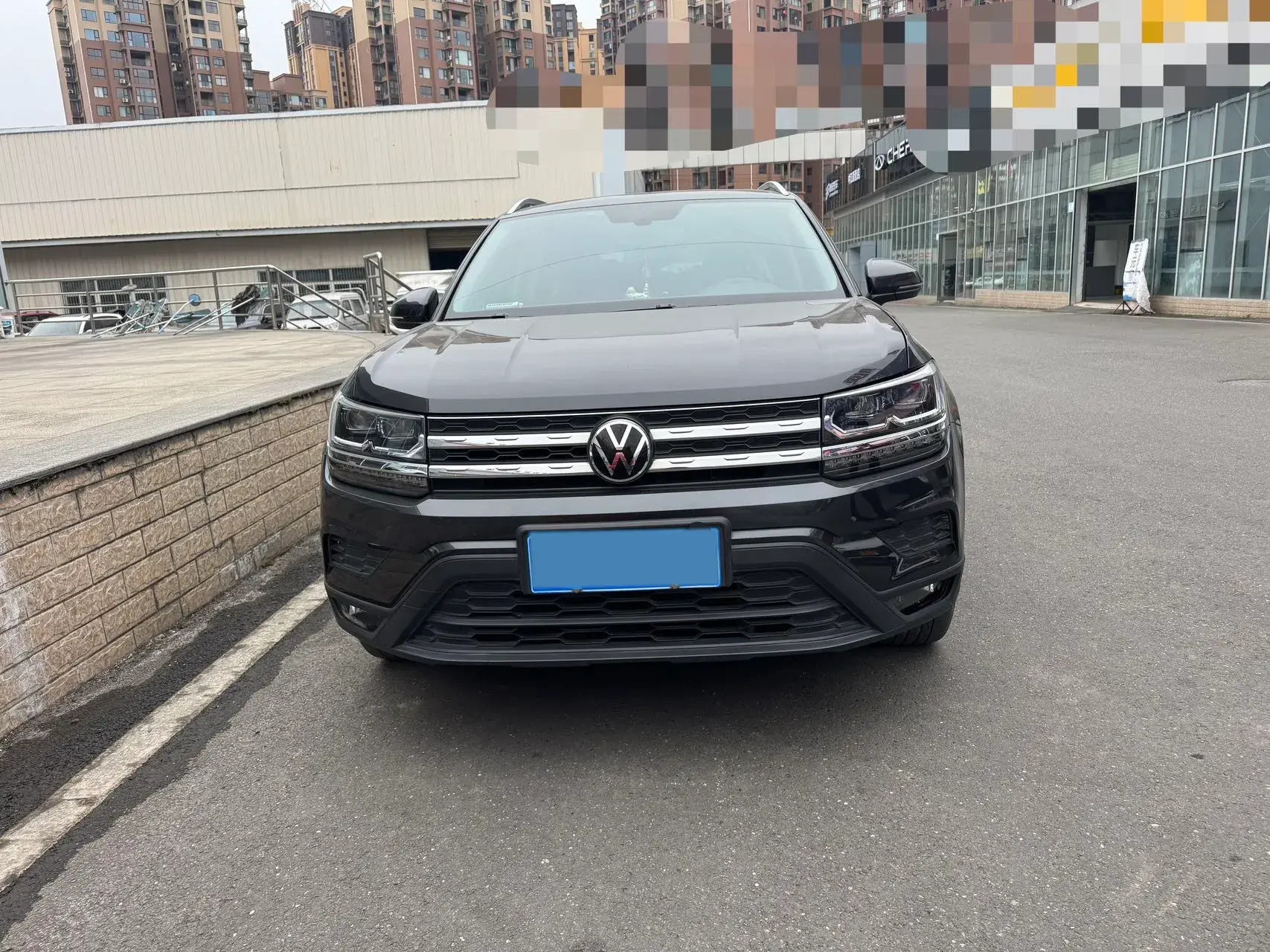 2022 VOLKSWAGEN THARU thumbnail 2