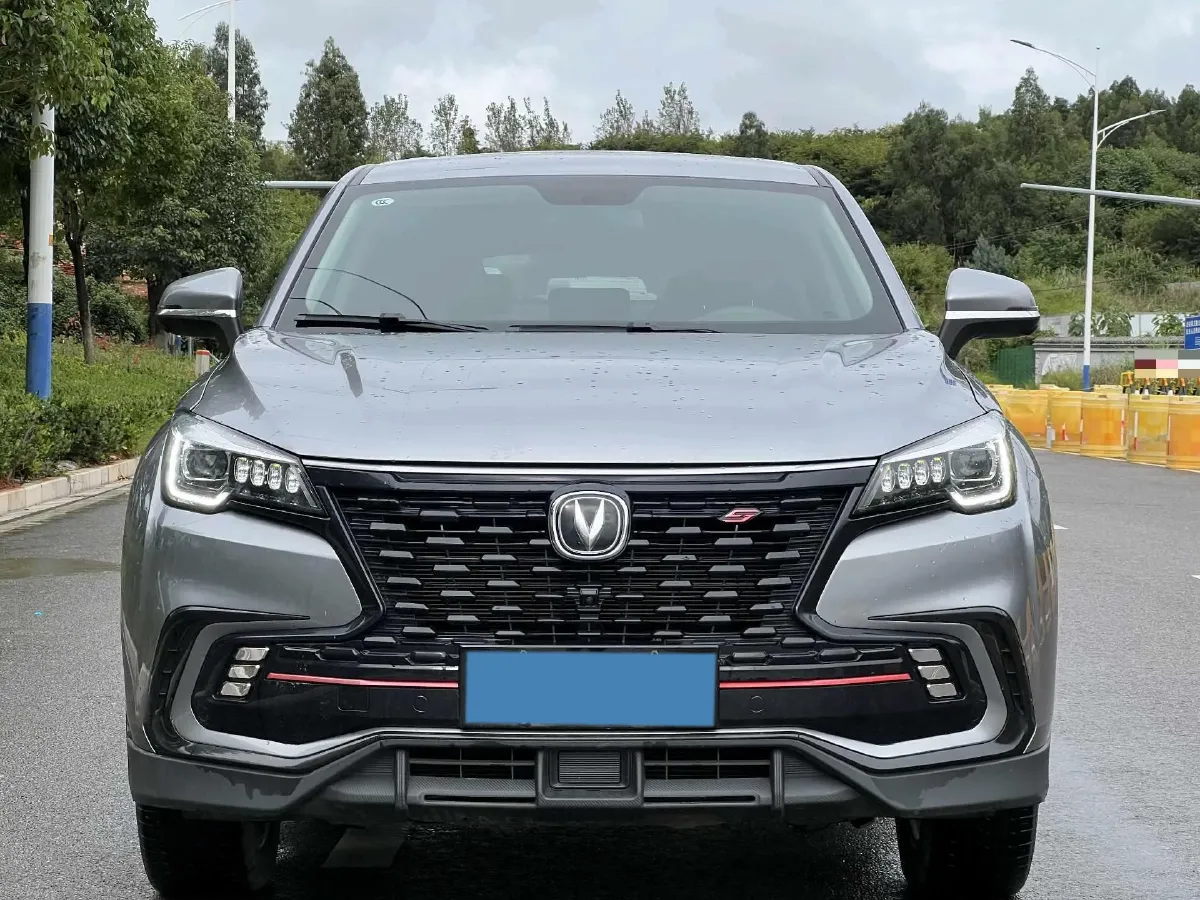 2021 ChangAn CS85 Coupe 1.5T 178HP L4 7DCT,autocango,china used car exporter,china ev exporter,chinese used car exporter,chinese used ev exporter