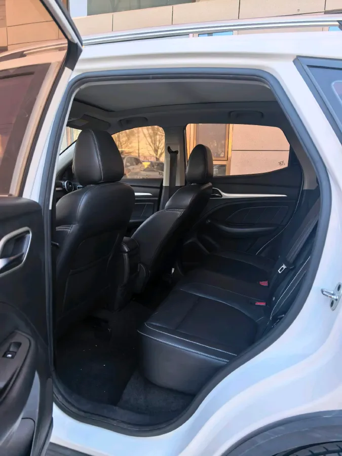 2018 MG ZS 1.5L 120HP L4 4AT,autocango,china used car exporter,china ev exporter,chinese used car exporter,chinese used ev exporter