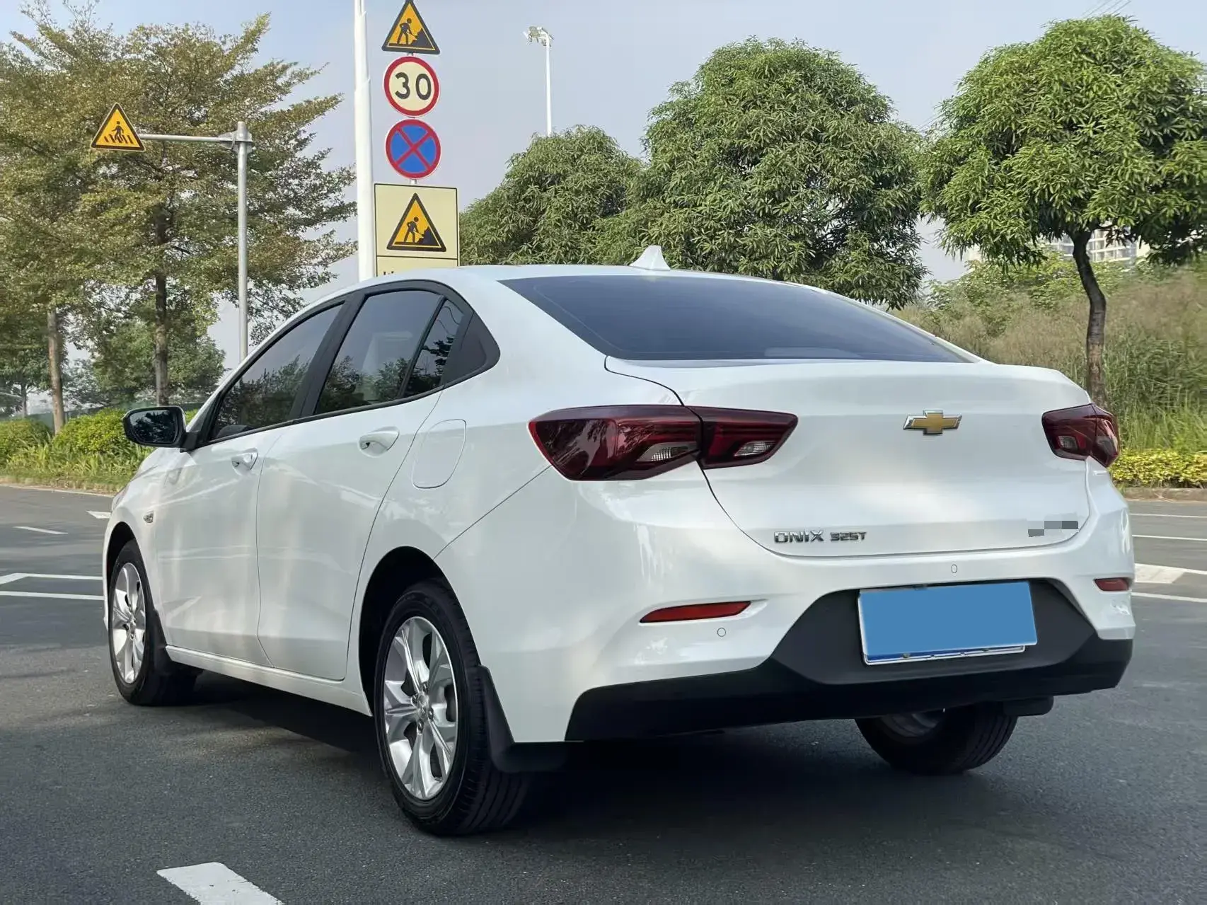 2021 CHEVROLET CAVALIER thumbnail 4