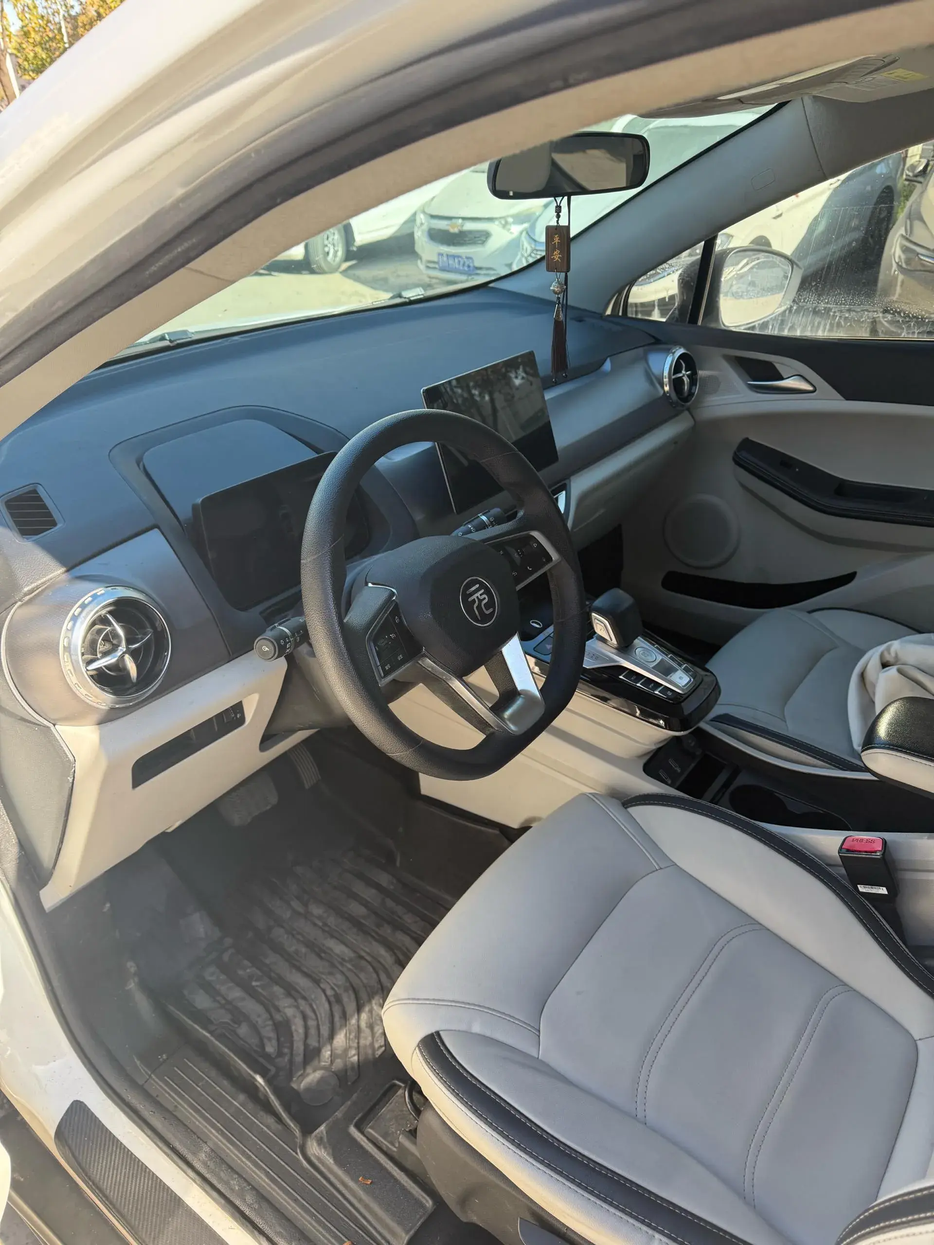 2021 BYD SONG thumbnail 3